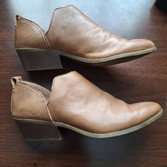 Frye "Rowan" Brown Leather Ankle Slip On Boots - Picture 11 of 13